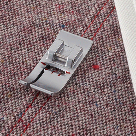 F081 Doorstikvoet Rechts met niveauverschil voor Brother naaimachines