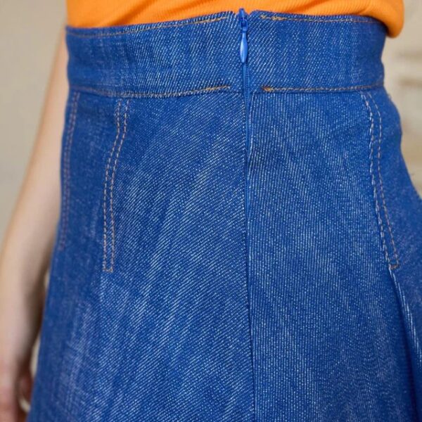 denim van a la ville uit Knipmode 10 2025